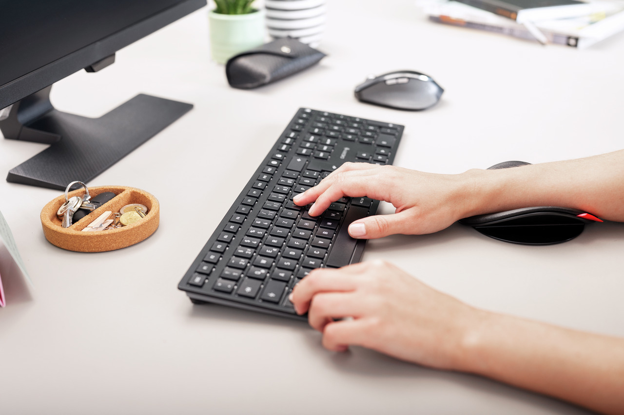 CHERRY KW9100 Wireless SLIM Tastatur CH schwarz/grau