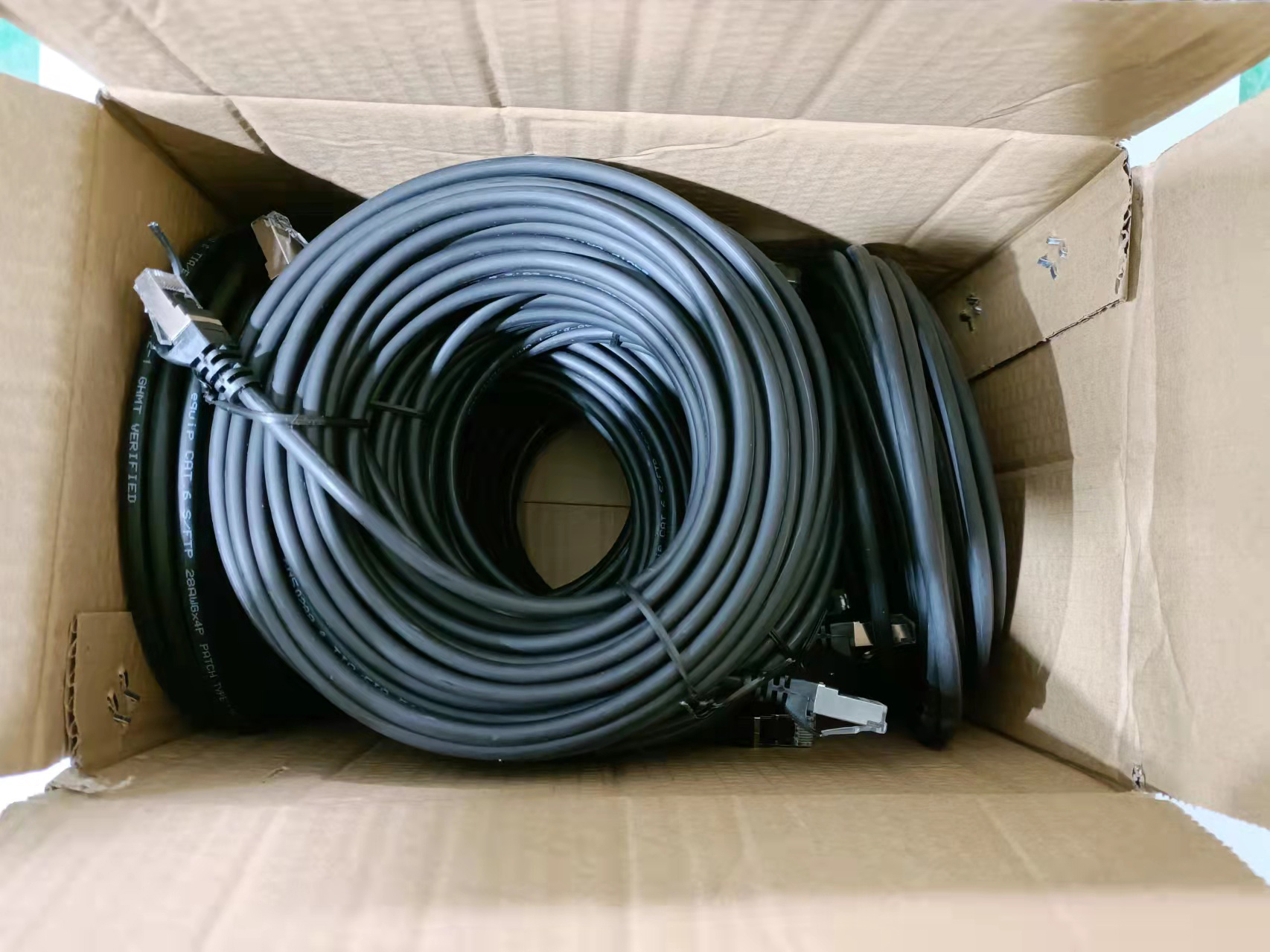 Equip Cat6 S/FTP Patchkabel, 10m, Schwarz, 9Stück/box