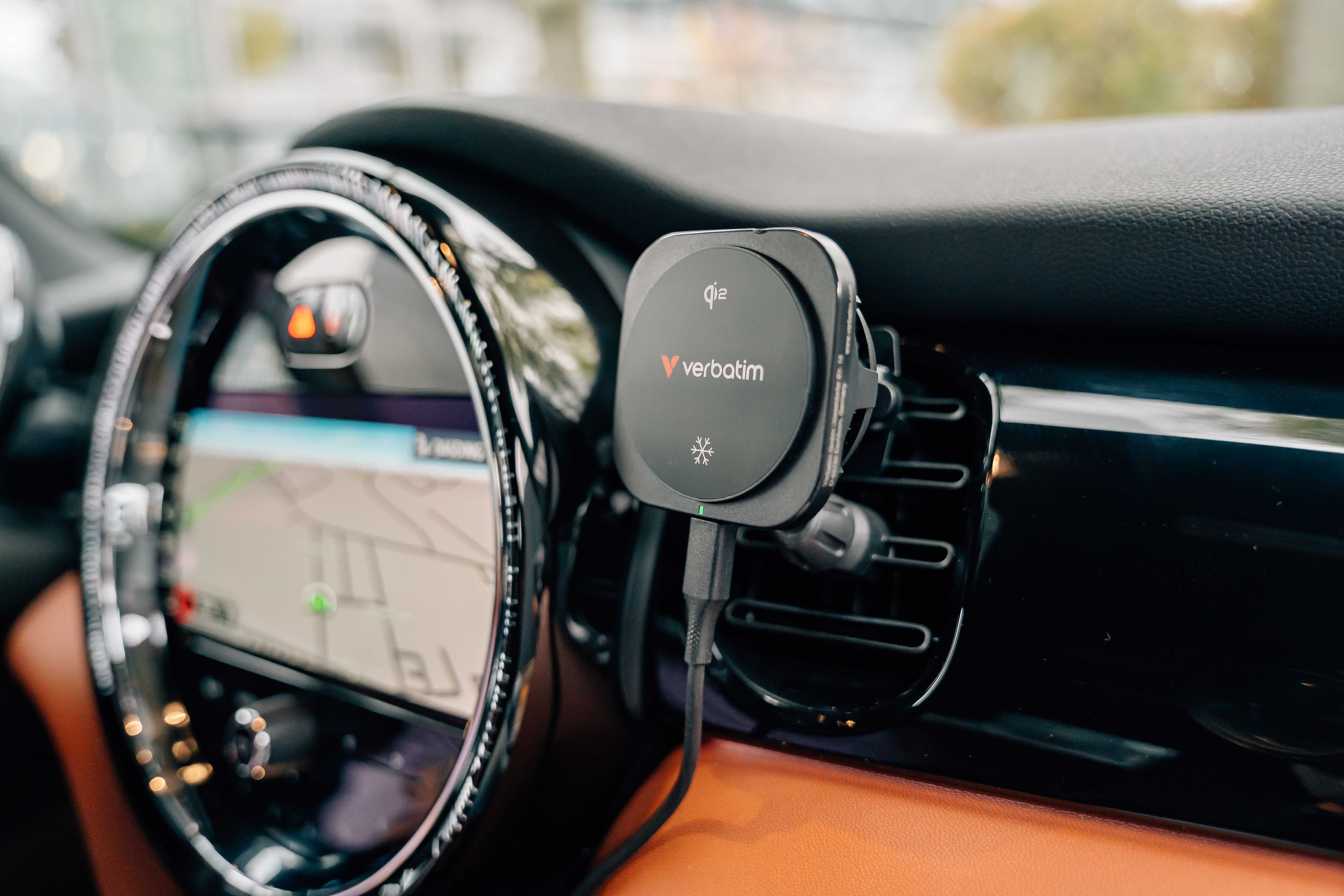 Verbatim Charge 'n' Drive Qi2 Magnetic Wireless Charger