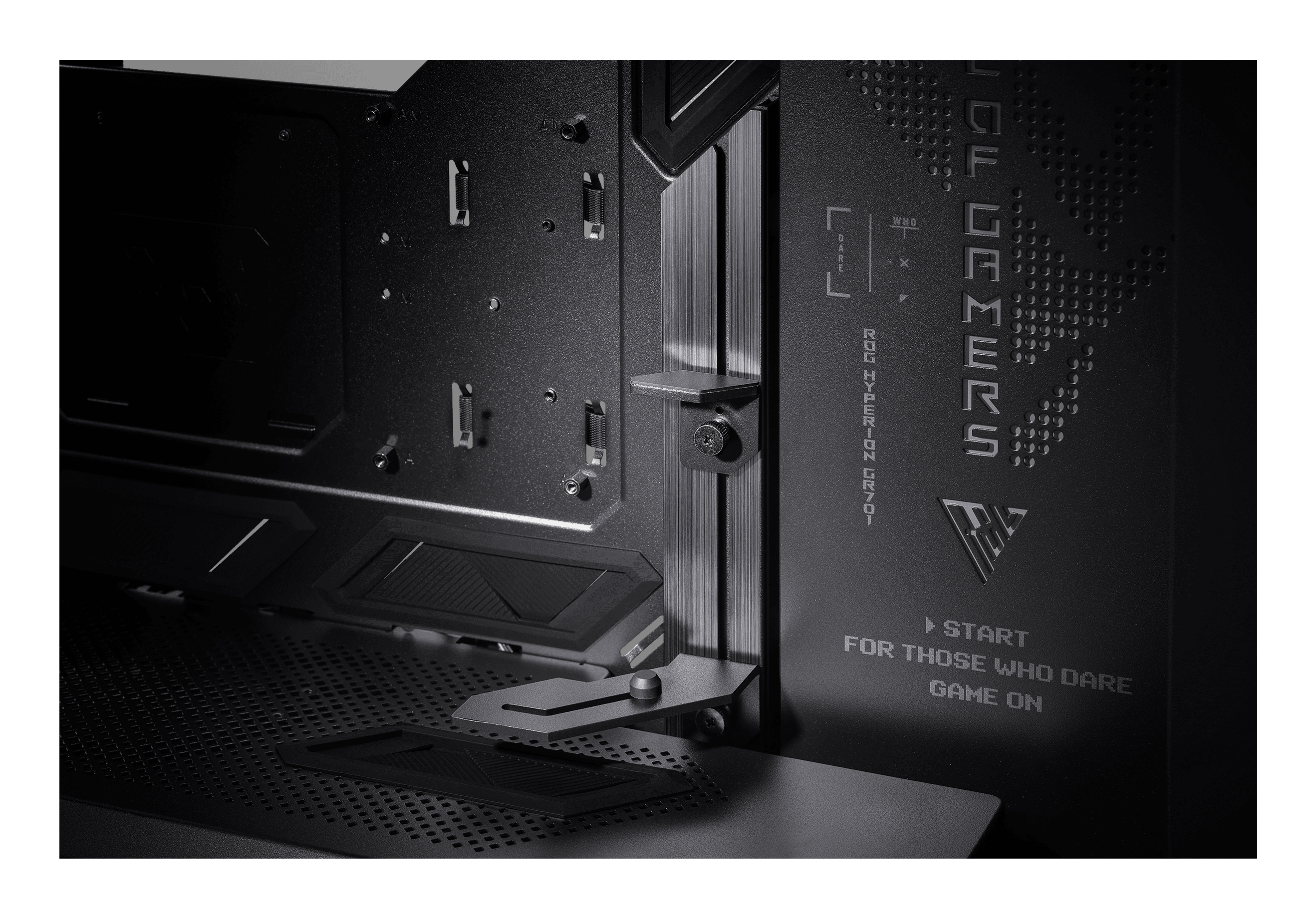 ASUS GEH ROG GR701 HYPERION BLACK