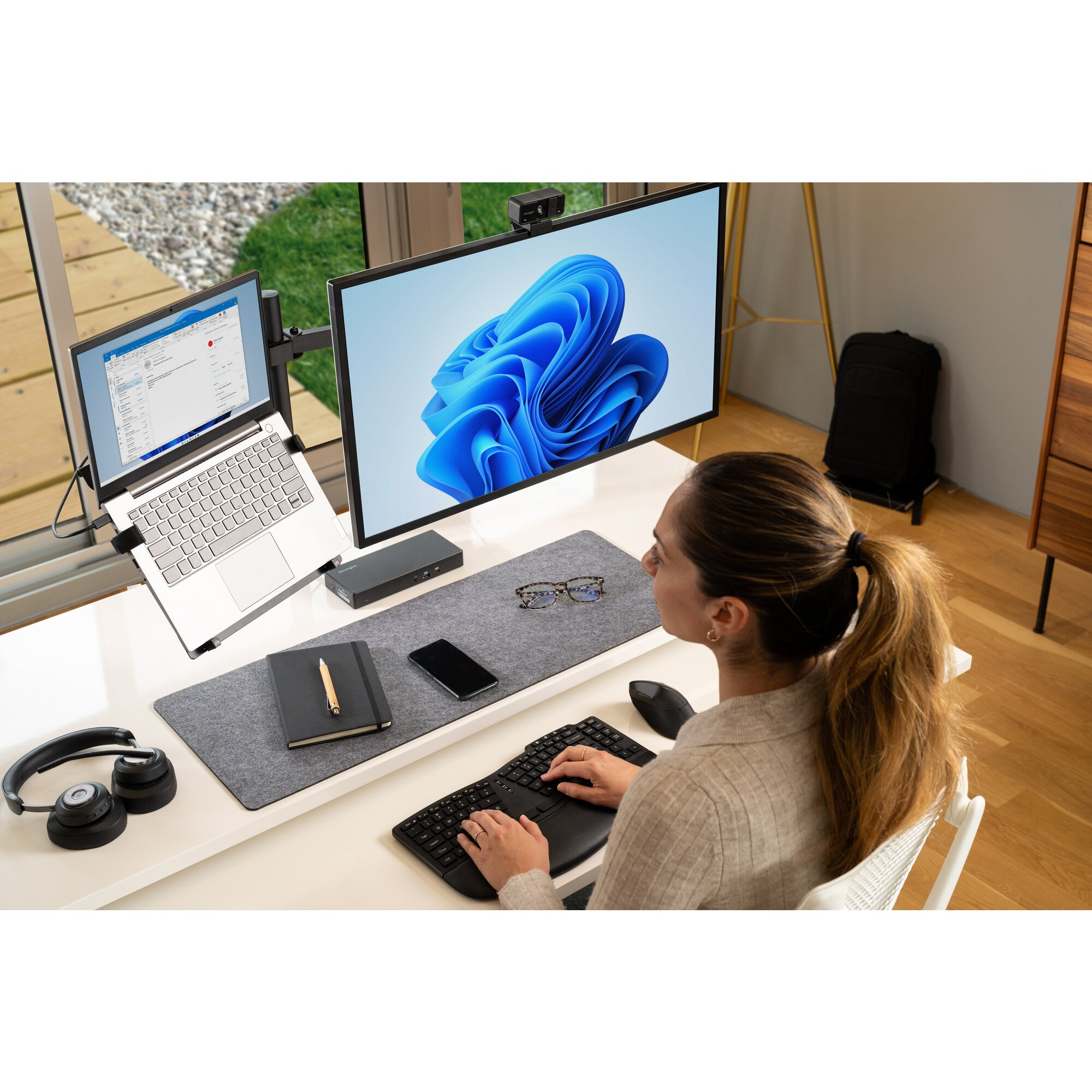 Kensington Universelle Laptophalterung (VESA) f. Monitorarm