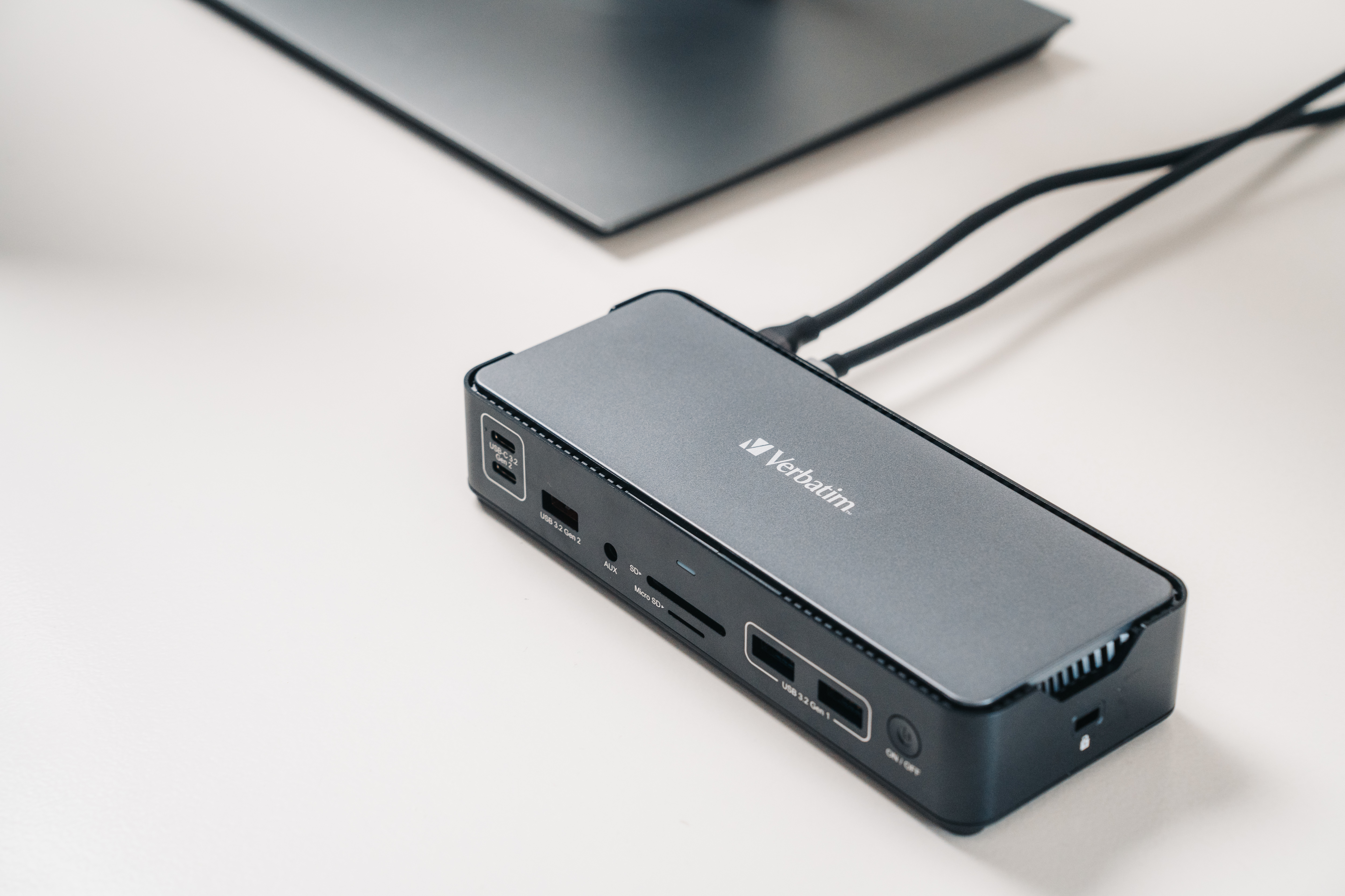Verbatim USB-C Pro Docking Station 15 Port CDS-15