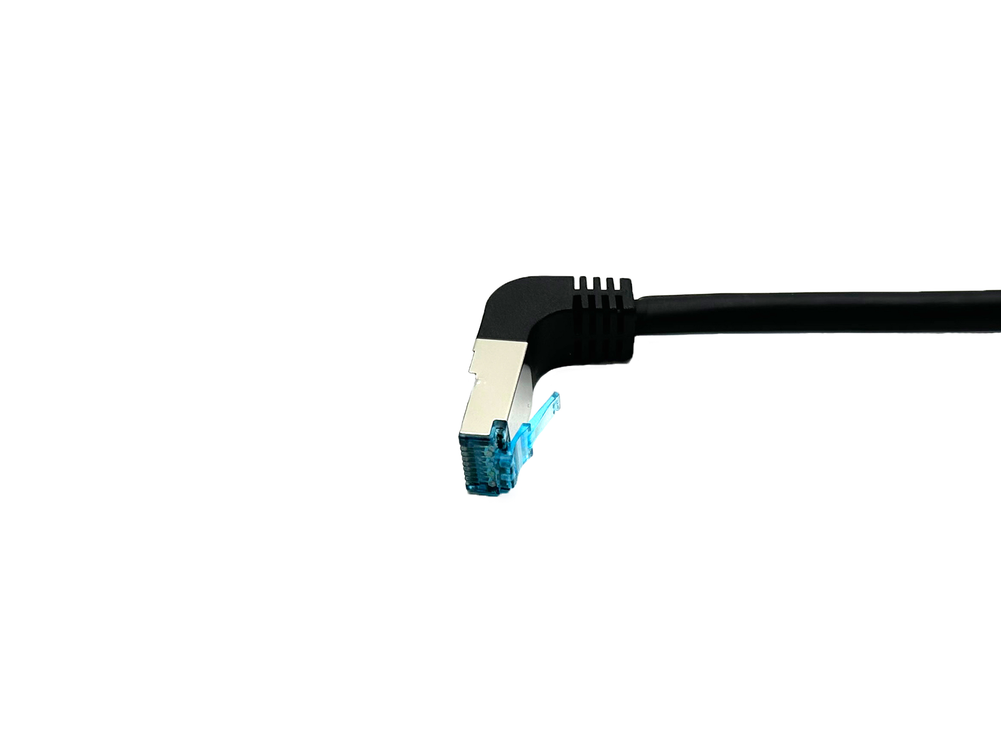 Equip Cat.6A S/FTP Patchkabel, gewinkelter zu geradem Stecker, 0,5 m, Schwarz