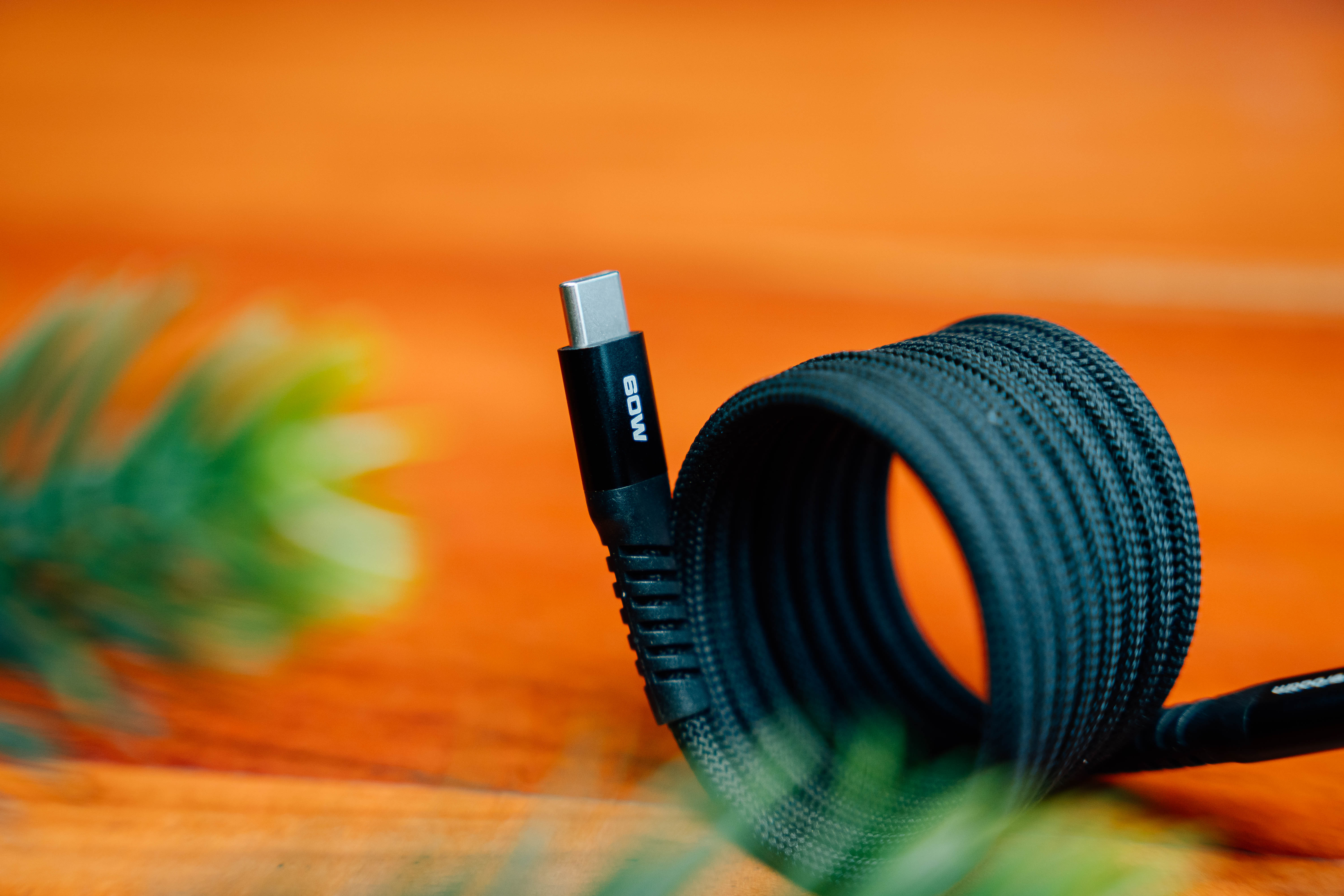 Verbatim Sync & Charge USB-C to USB-C 60W Magn. 120cm Black