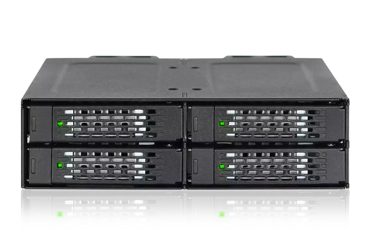 ToughArmor IcyDock 4-Bay 2,5" NVMe U.2/&shy;U.3 SSD PCIe 4.0