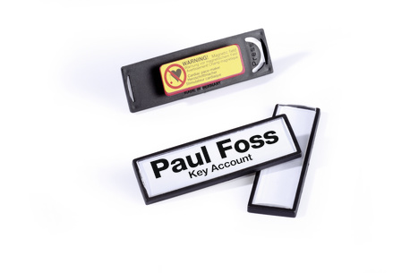 DURABLE Namensschild Clip-Card Magnet 17x67mm 25er Pck schw
