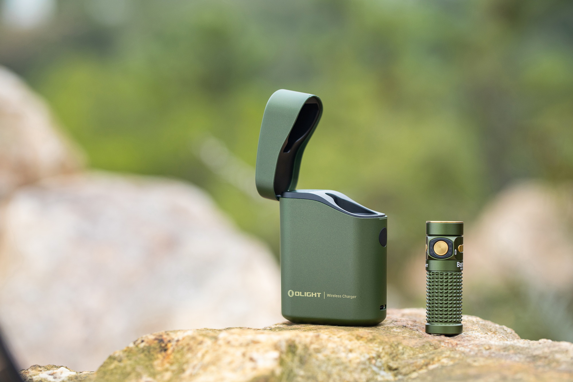 OLIGHT Taschenlampe Baton 4 Premium Edition OD Green
