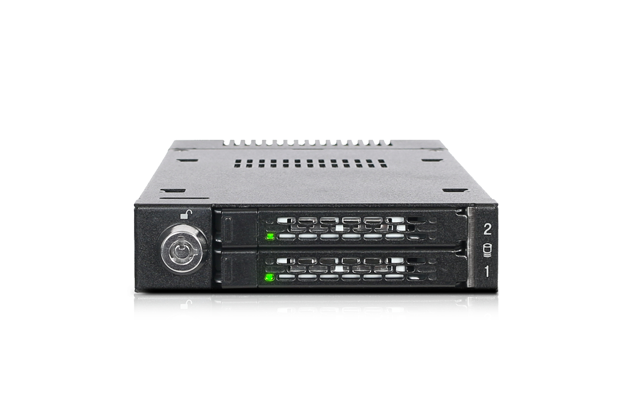 IcyDock M.2 PCIe NWMe SSD Mobile Rack for external 3.5 Drive