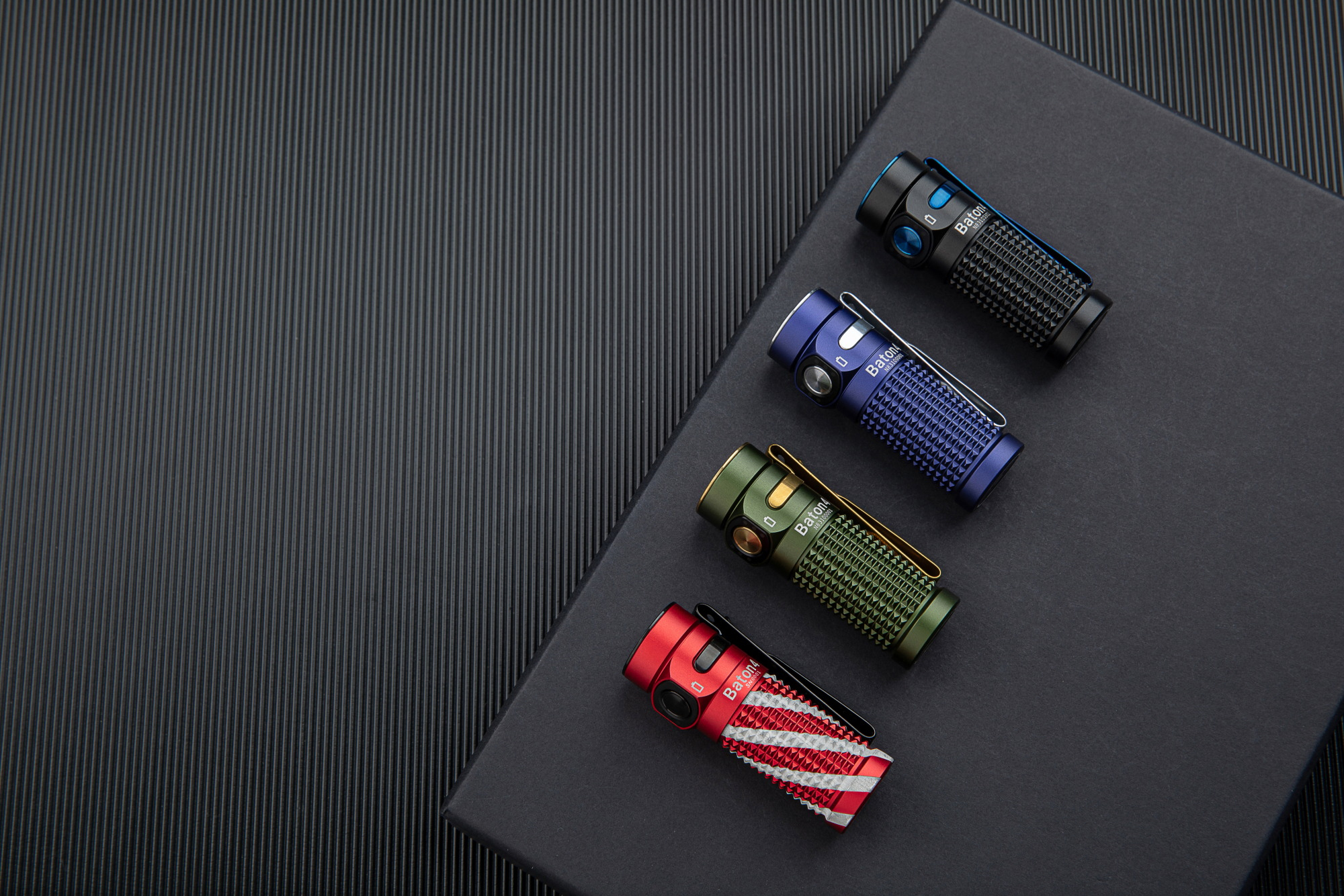 OLIGHT Taschenlampe Baton 4
