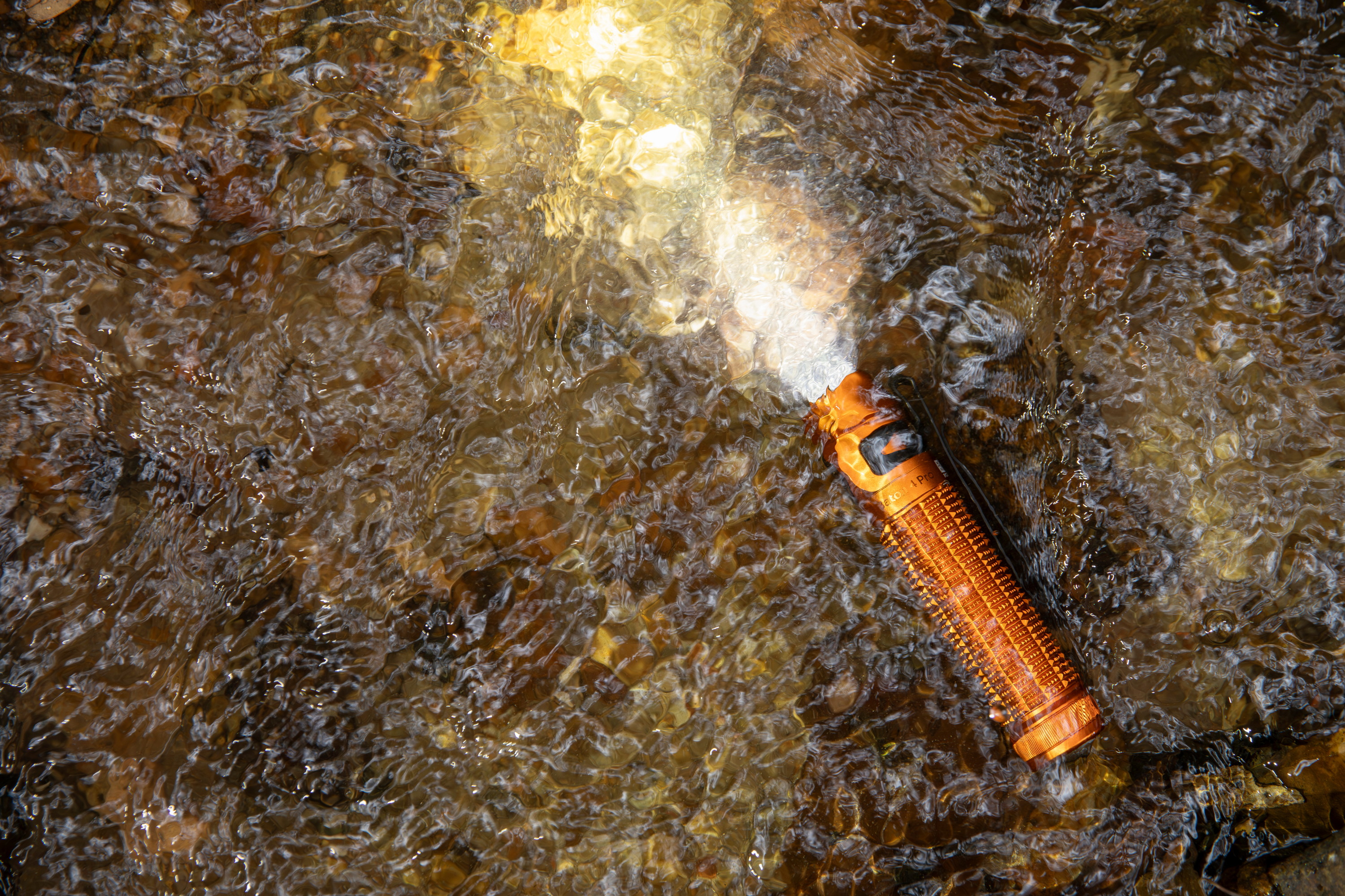 OLIGHT Taschenlampe Baton 4 Pro