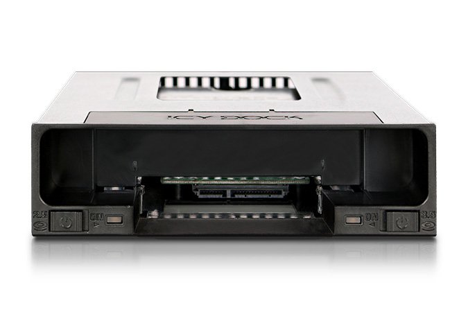 We-Ra. IcyDock 6,3cm/­8,9cm SAS/­SATA HDD&SSD >5,25" hot swap reta We-Ra. IcyDock 6,3cm/­8,9cm SAS/­SATA HDD&SSD >5,25" hot swap reta
