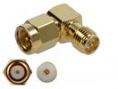 DELOCK Adapter SMA Stecker zu RP-SMA Buchse 90° 10 GHz
