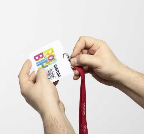 DURABLE VISITOR BADGE Namesschilder mit EURO-Lochung 100Stk