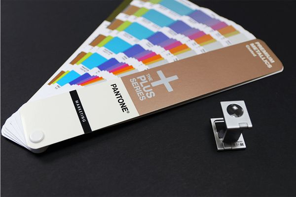 Schriftbandkassette Brother 6mm schwarz/weiß TZE315 - Bild 2