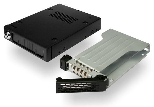 We-Ra. IcyDock 6,3cm SATAI-III HDD&SSD in 1x3,5" 7-15mm sw - Bild 6