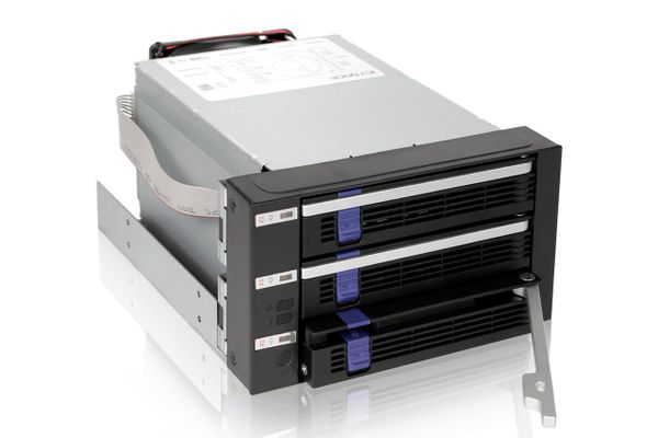 Backplane IcyDock 3x8,9cm SATAI-III in 2x5,25" MB153SP-B - Bild 3