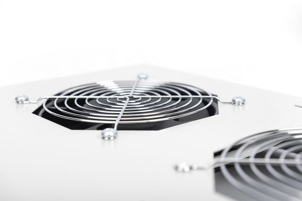 Digitus Unité de ventilation de toit pour armoires industrielles autonomes - Bild 5