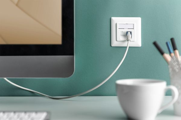 Digitus CAT 6A class EA network socket, design-compatible, shielded, flush-mounted - Bild 2