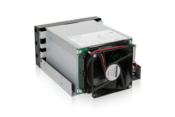 Backplane IcyDock 3x8,9cm SATAI-III in 2x5,25" MB153SP-B - Bild 7