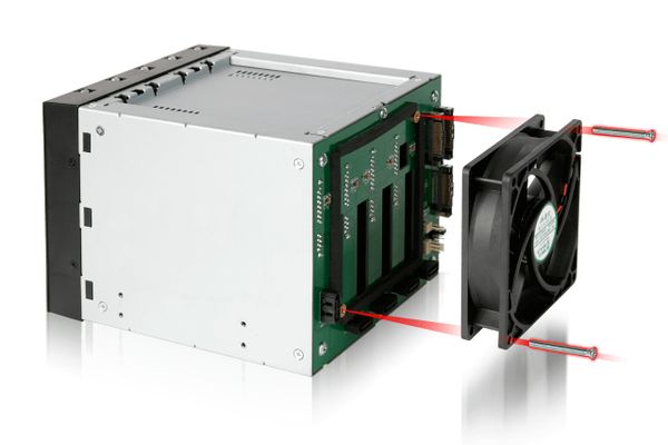 Backplane IcyDock 5x8,9cm SATAI-III in 3x5,25" MB155SP-B sw